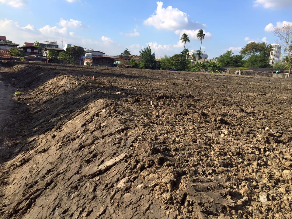 รับเหมาถมดิน ถมทราย ทำถนนปูน ถนนลูกรัง