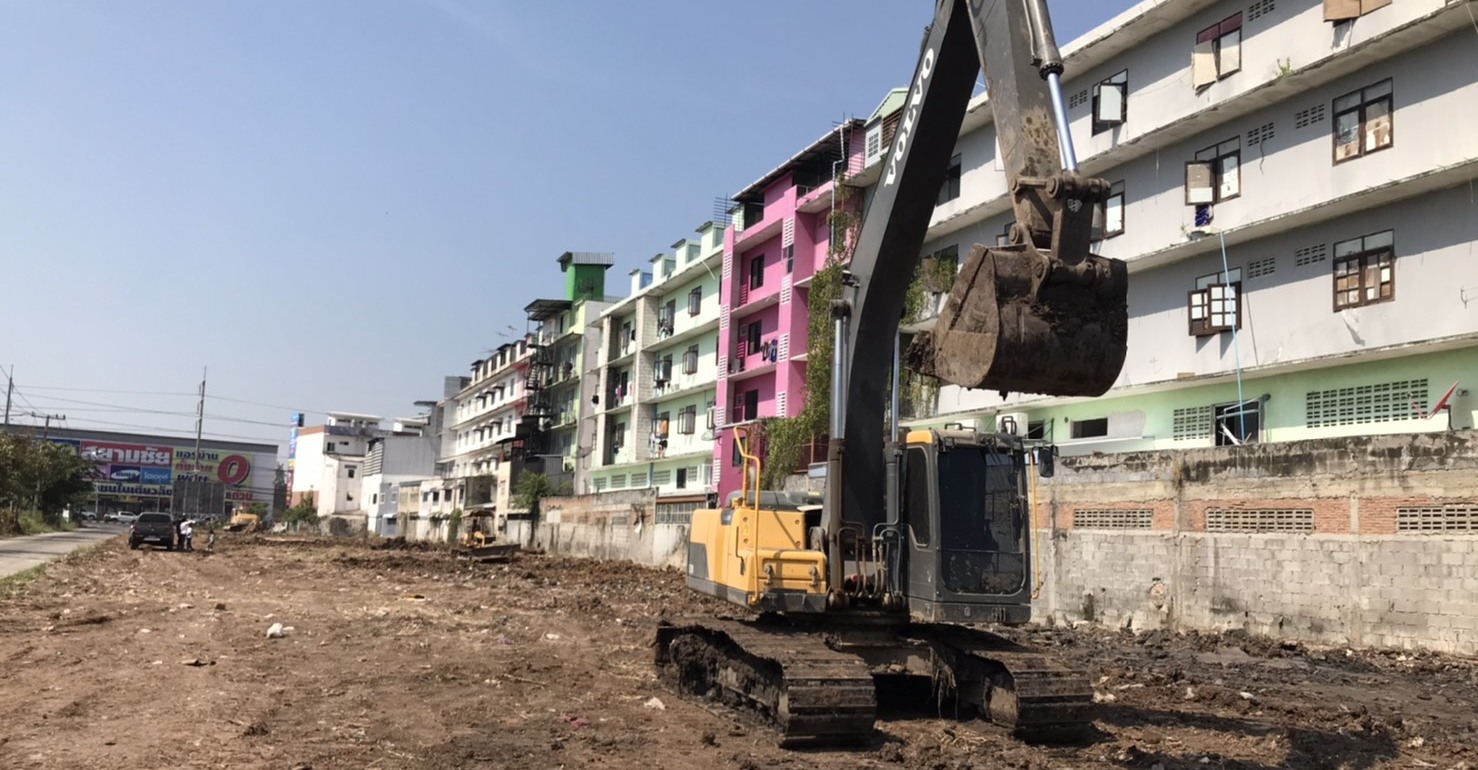 รับเหมาถมดิน ถมทราย ทำถนนปูน ถนนลูกรัง